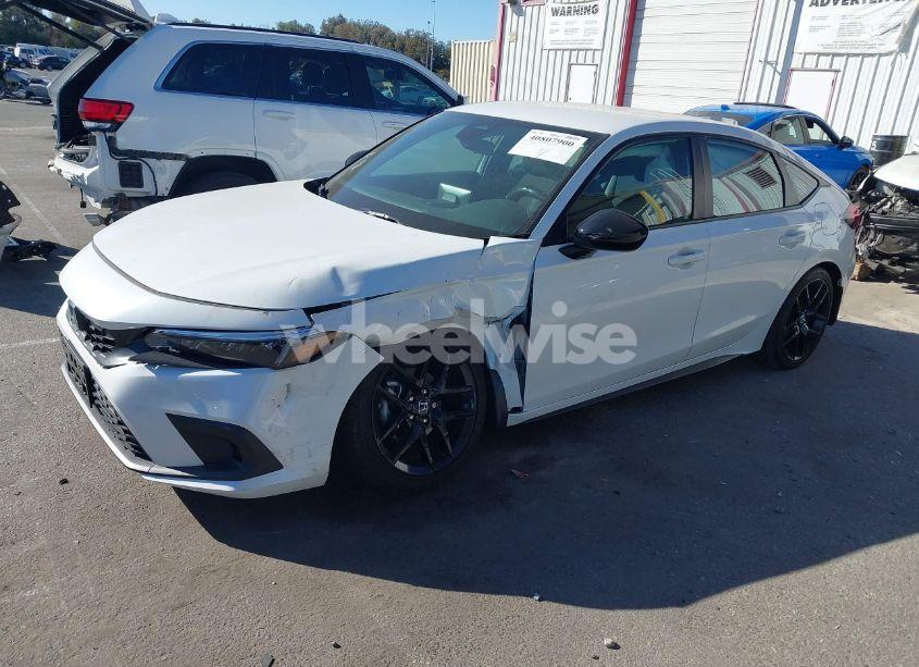 Photo 2 of 2024 Honda Civic SPORT (VIN 19XFL2H80RE021975)