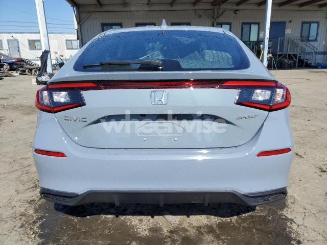 Photo 3 of 2024 HONDA CIVIC SPORT (VIN 19XFL2H80RE032586)