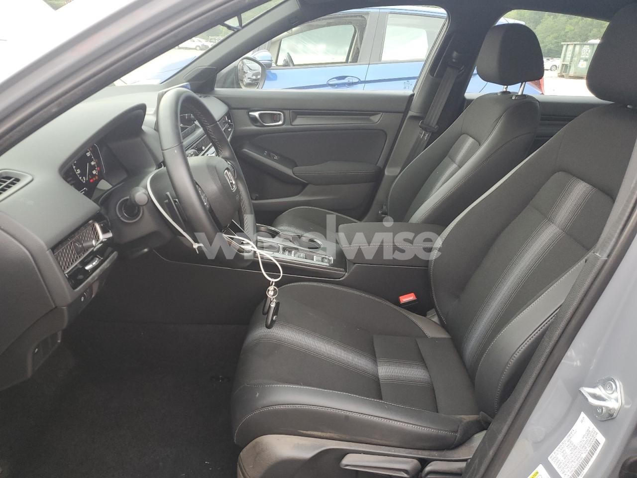 Photo 7 of 2025 HONDA CIVIC SPORT (VIN 19XFL2H80SE001084)