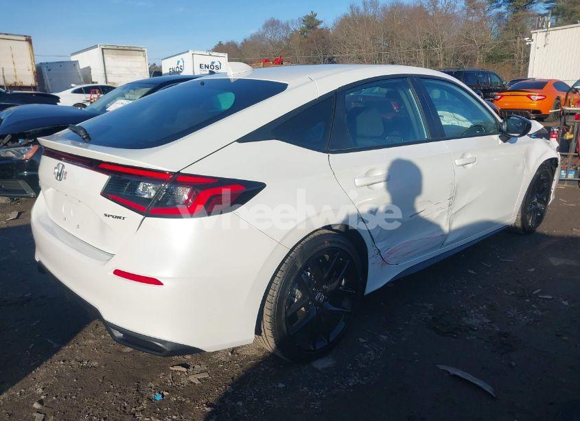 Photo 4 of 2025 Honda Civic SPORT (VIN 19XFL2H80SE001375)