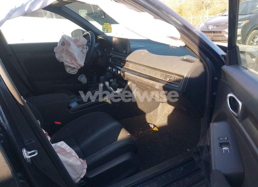 Photo 5 of 2025 Honda Civic SPORT (VIN 19XFL2H80SE003238)