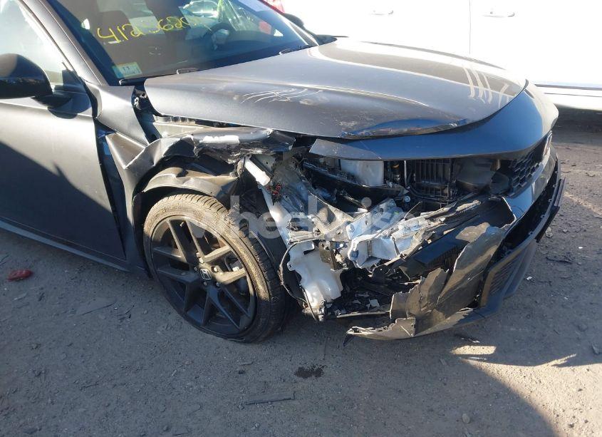 Photo 6 of 2025 Honda Civic SPORT (VIN 19XFL2H80SE003238)