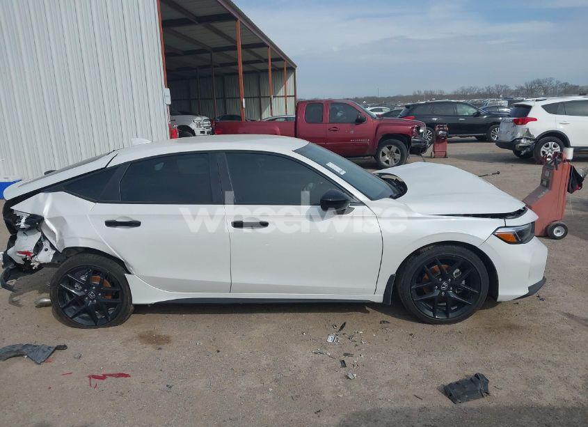 Photo 13 of 2025 Honda Civic SPORT (VIN 19XFL2H80SE004938)