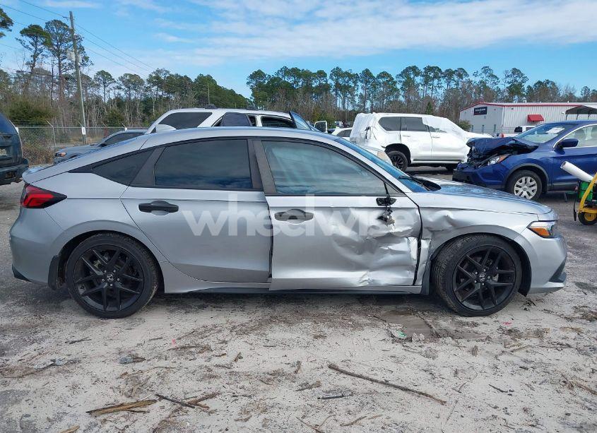 Photo 13 of 2022 Honda Civic SPORT (VIN 19XFL2H81NE001597)