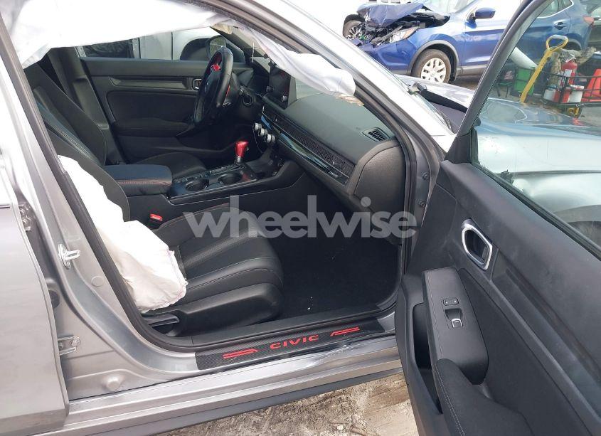 Photo 5 of 2022 Honda Civic SPORT (VIN 19XFL2H81NE001597)