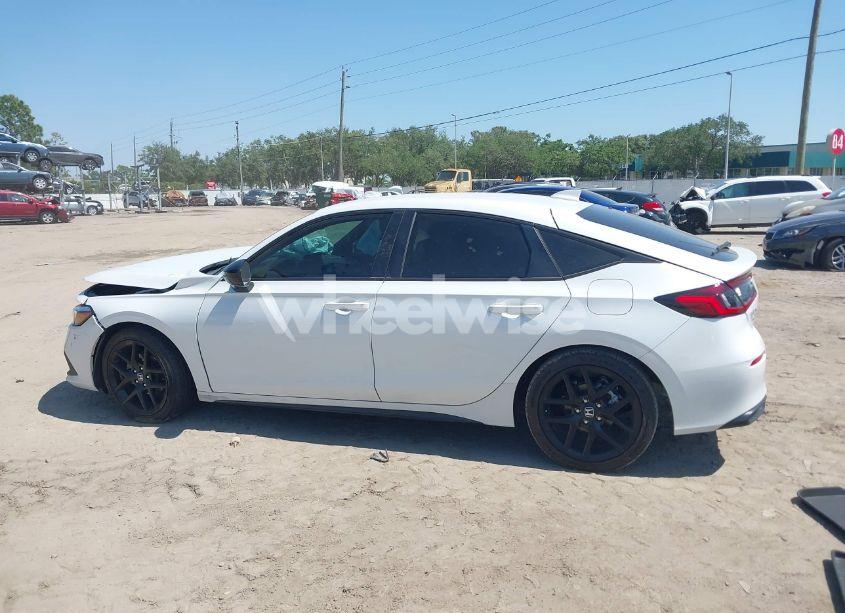 Photo 14 of 2024 Honda Civic SPORT (VIN 19XFL2H81RE027140)