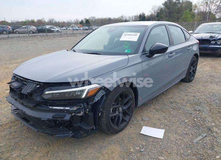 Photo 2 of 2025 Honda Civic SPORT (VIN 19XFL2H81SE012353)