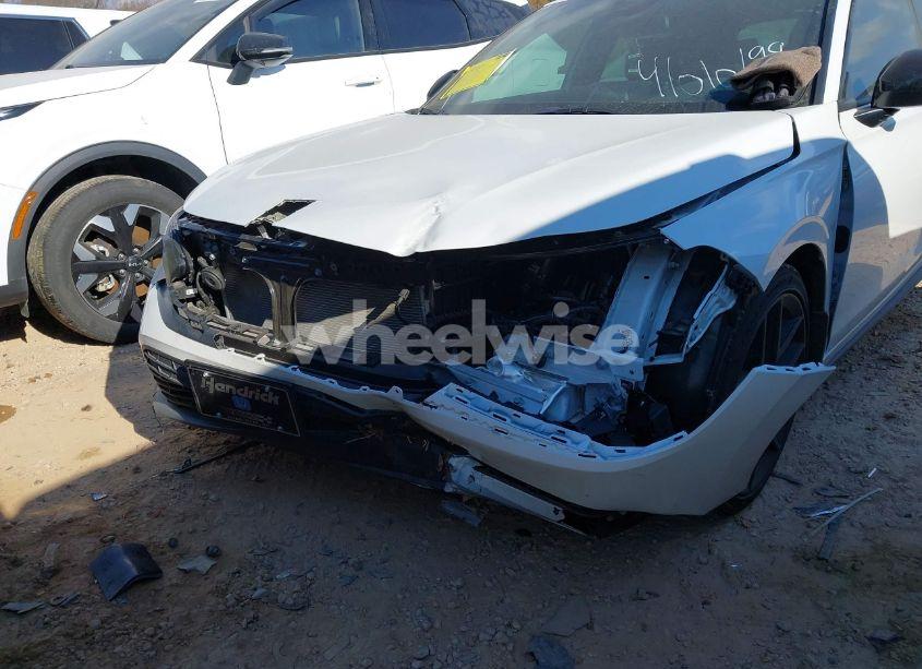 Photo 17 of 2024 Honda Civic SPORT (VIN 19XFL2H82RE001839)