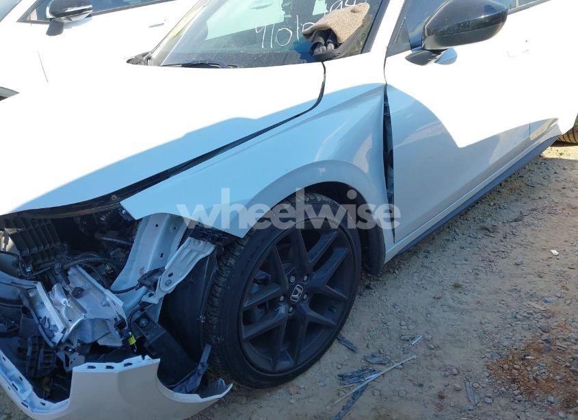 Photo 18 of 2024 Honda Civic SPORT (VIN 19XFL2H82RE001839)