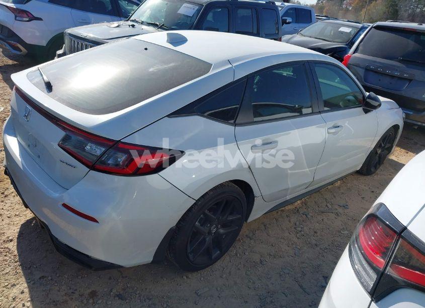 Photo 4 of 2024 Honda Civic SPORT (VIN 19XFL2H82RE001839)