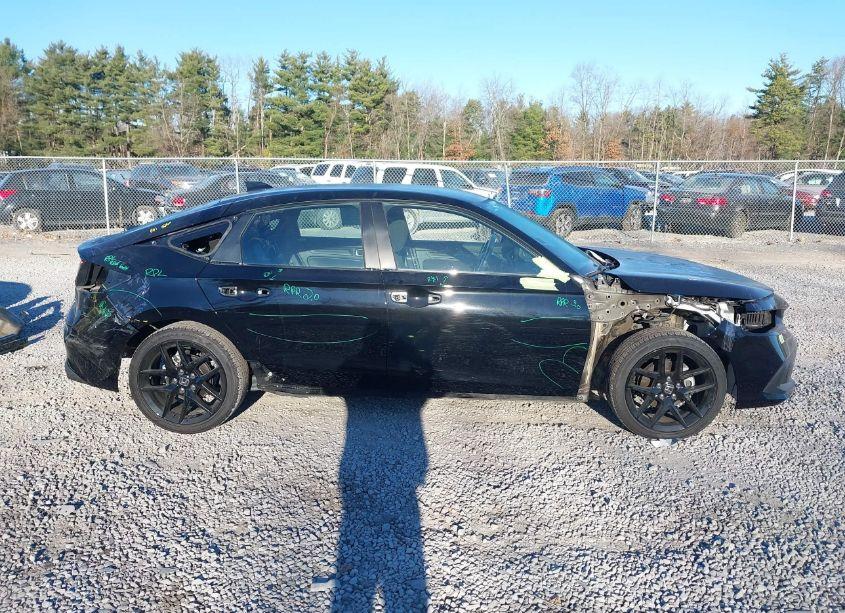 Photo 14 of 2024 Honda Civic SPORT (VIN 19XFL2H82RE007883)