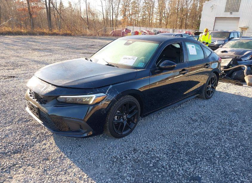 Photo 2 of 2024 Honda Civic SPORT (VIN 19XFL2H82RE007883)