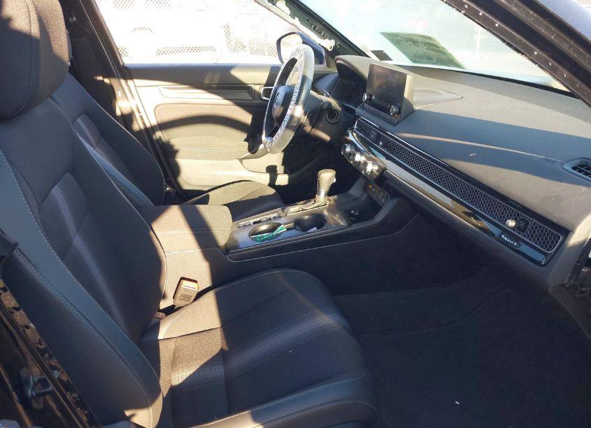 Photo 5 of 2024 Honda Civic SPORT (VIN 19XFL2H82RE007883)