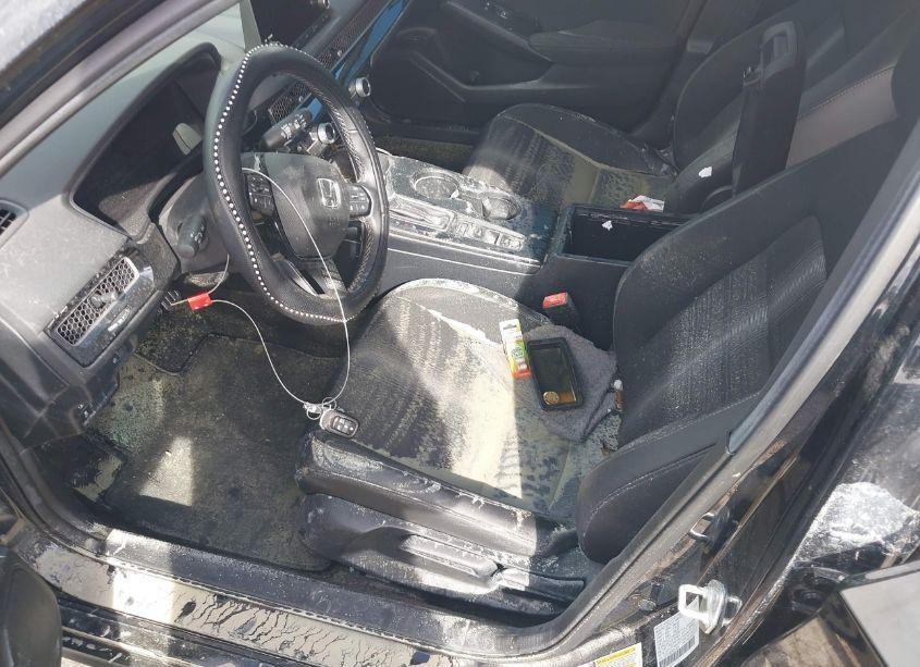 Photo 6 of 2024 Honda Civic SPORT (VIN 19XFL2H82RE015059)