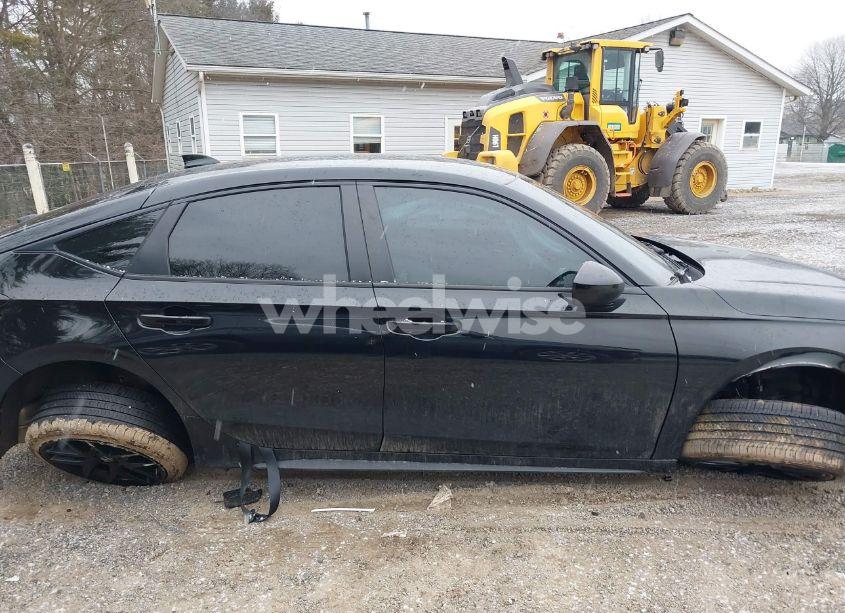 Photo 13 of 2024 Honda Civic SPORT (VIN 19XFL2H82RE021248)