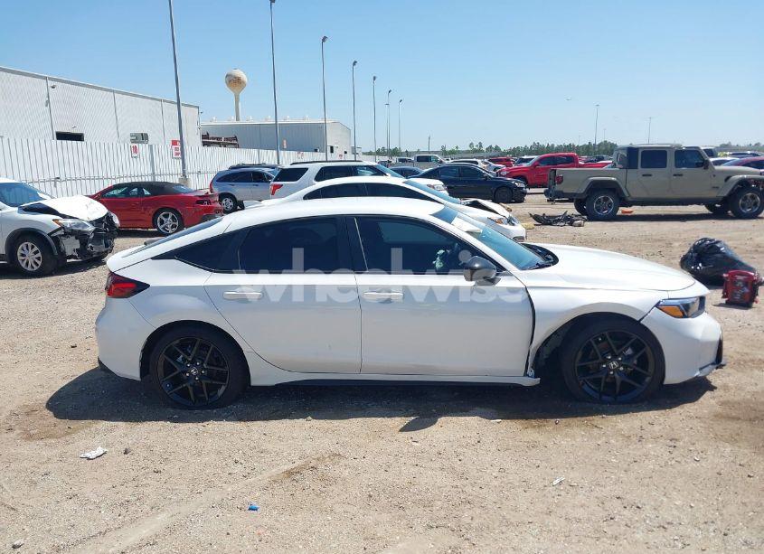 Photo 13 of 2025 Honda Civic SPORT (VIN 19XFL2H82SE006769)