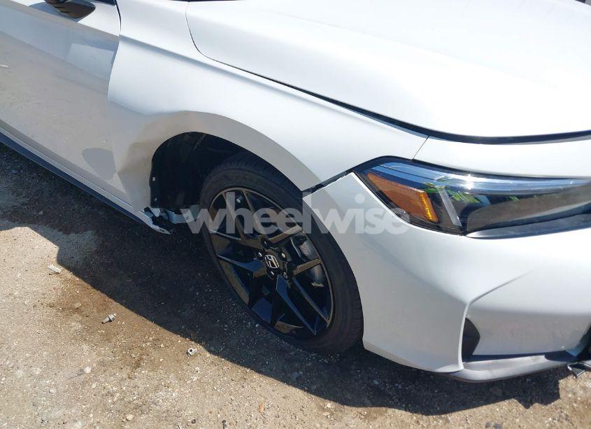 Photo 6 of 2025 Honda Civic SPORT (VIN 19XFL2H82SE006769)