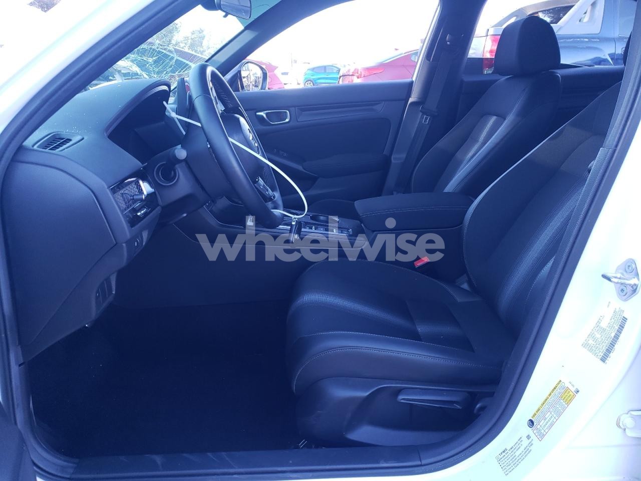 Photo 7 of 2025 HONDA CIVIC SPORT (VIN 19XFL2H82SE022387)