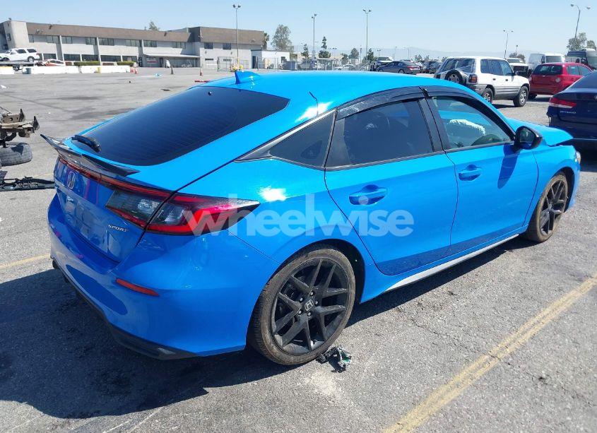 Photo 4 of 2022 Honda Civic SPORT (VIN 19XFL2H83NE011208)