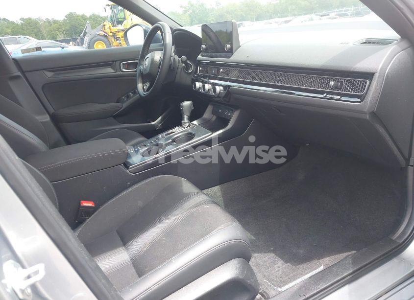Photo 5 of 2023 Honda Civic SPORT (VIN 19XFL2H83PE013740)