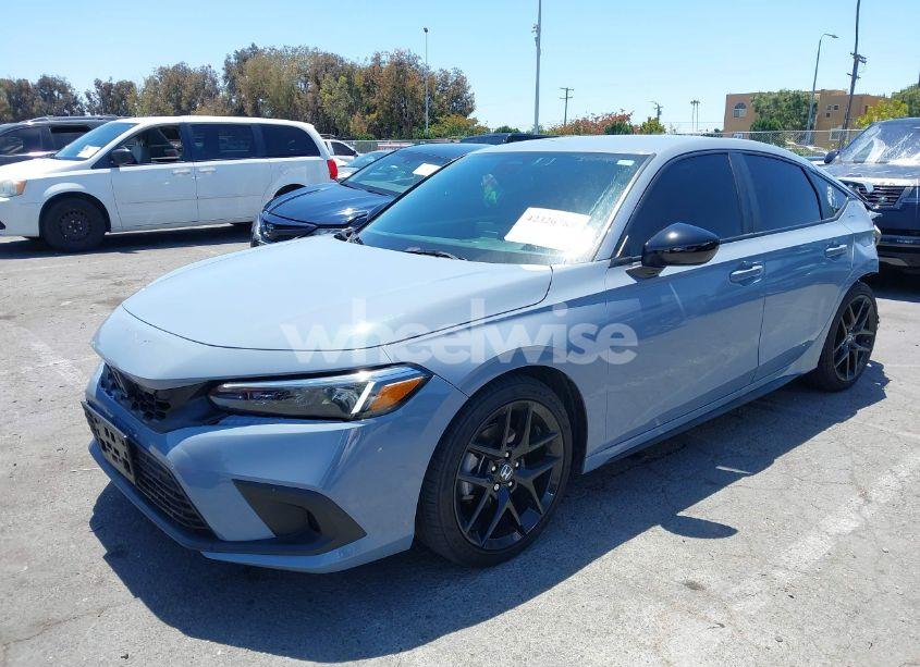 Photo 2 of 2024 Honda Civic SPORT (VIN 19XFL2H83RE000425)