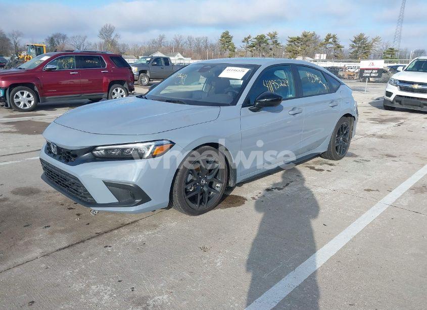 Photo 2 of 2024 Honda Civic SPORT (VIN 19XFL2H83RE016950)