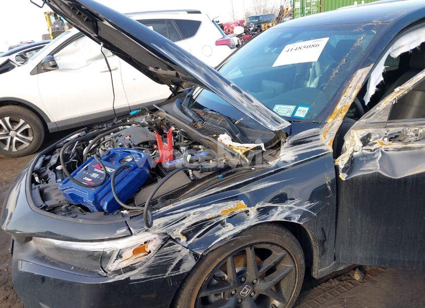 Photo 6 of 2024 Honda Civic SPORT (VIN 19XFL2H83RE021193)