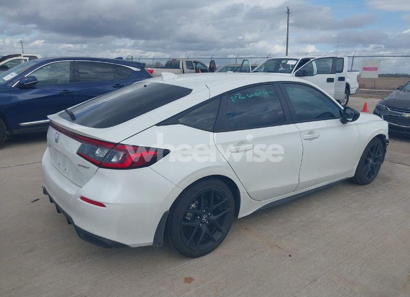 Photo 4 of 2024 Honda Civic SPORT (VIN 19XFL2H83RE026233)