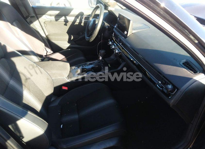 Photo 5 of 2024 Honda Civic SPORT (VIN 19XFL2H83RE028581)