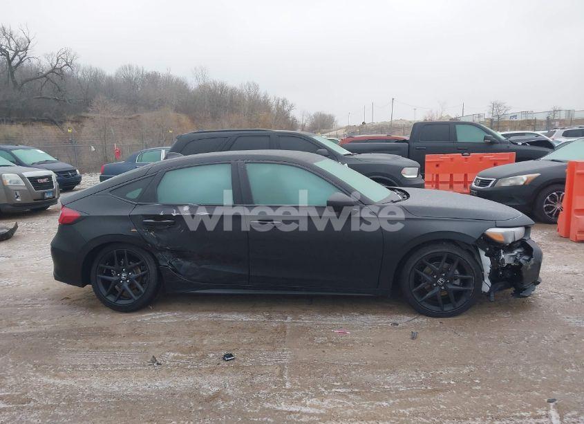 Photo 13 of 2025 Honda Civic SPORT (VIN 19XFL2H83SE003881)