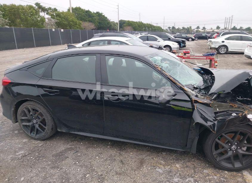 Photo 13 of 2025 Honda Civic SPORT (VIN 19XFL2H83SE007509)