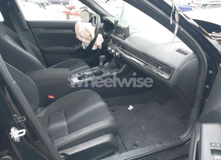 Photo 5 of 2025 Honda Civic SPORT (VIN 19XFL2H83SE007509)