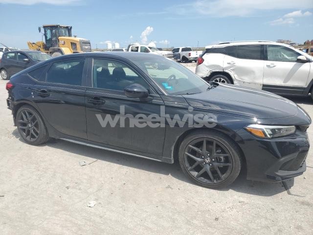 Photo 4 of 2024 HONDA CIVIC SPORT (VIN 19XFL2H84RE006475)