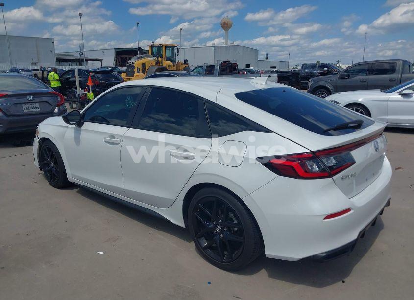 Photo 3 of 2022 Honda Civic SPORT (VIN 19XFL2H85NE020007)