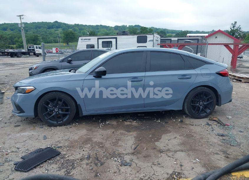 Photo 14 of 2024 Honda Civic SPORT (VIN 19XFL2H85RE012737)