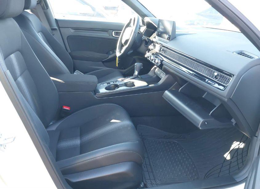 Photo 5 of 2024 Honda Civic SPORT (VIN 19XFL2H85RE029974)