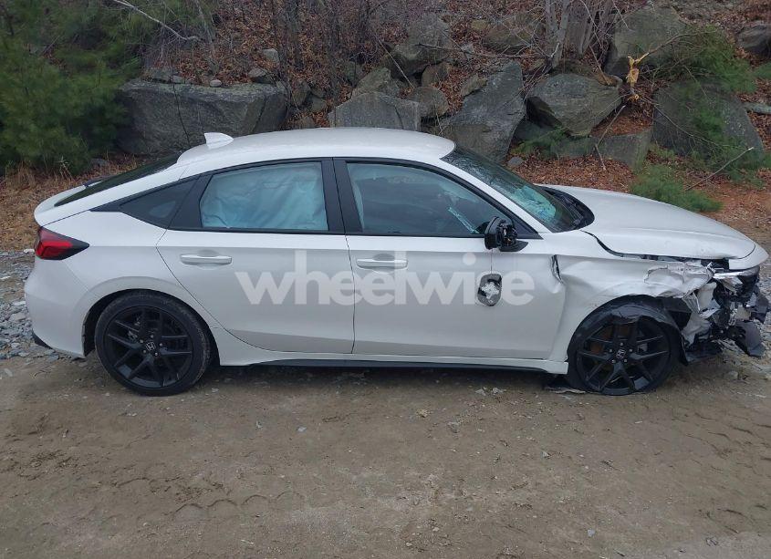 Photo 14 of 2025 Honda Civic SPORT (VIN 19XFL2H85SE008709)