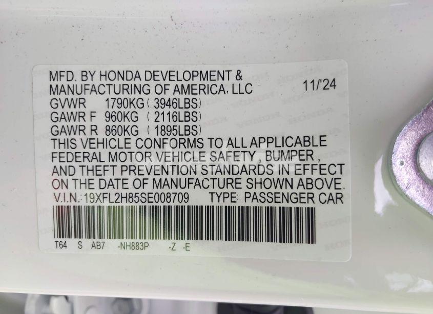 Photo 9 of 2025 Honda Civic SPORT (VIN 19XFL2H85SE008709)