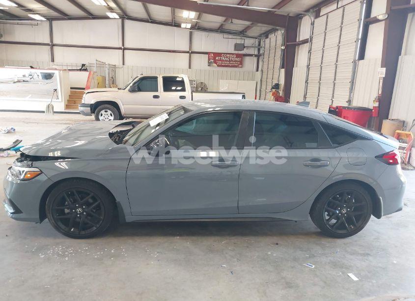 Photo 15 of 2022 Honda Civic SPORT (VIN 19XFL2H86NE005807)