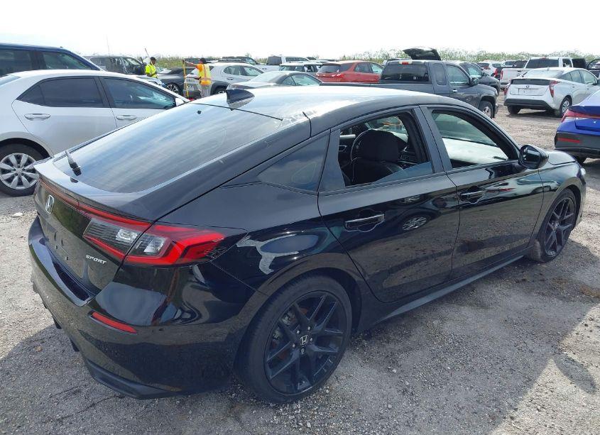 Photo 4 of 2024 Honda Civic SPORT (VIN 19XFL2H86RE007577)