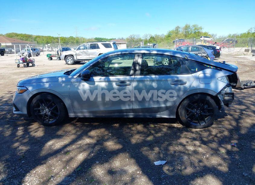 Photo 14 of 2024 Honda Civic SPORT (VIN 19XFL2H86RE011127)