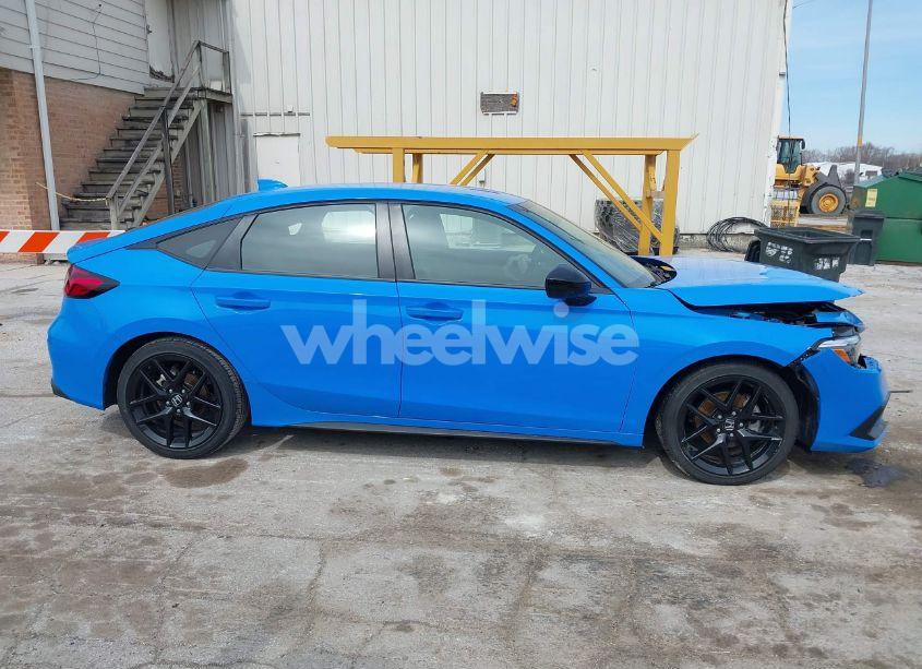 Photo 14 of 2024 Honda Civic SPORT (VIN 19XFL2H86RE013640)