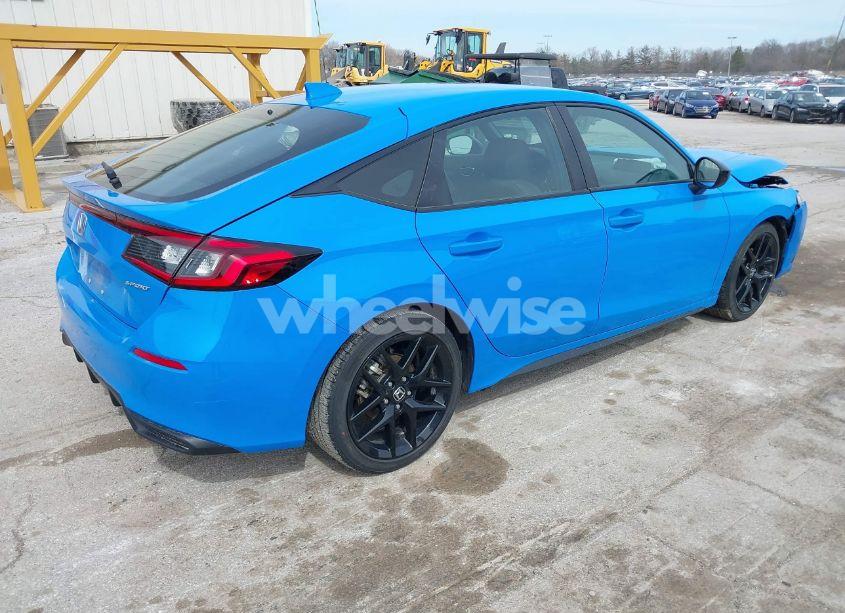 Photo 4 of 2024 Honda Civic SPORT (VIN 19XFL2H86RE013640)