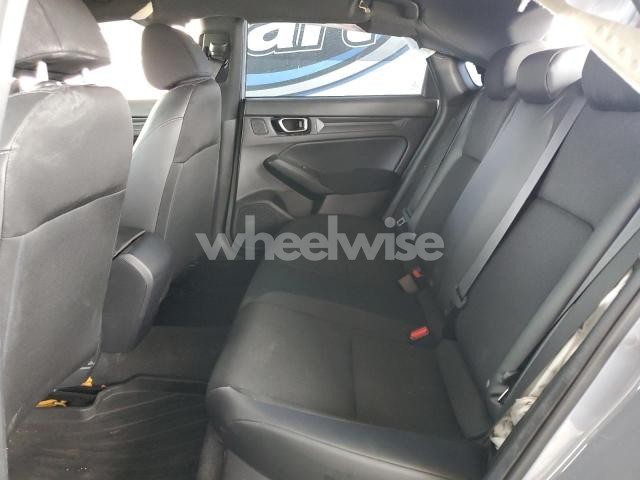 Photo 2 of 2024 HONDA CIVIC SPORT (VIN 19XFL2H86RE021043)