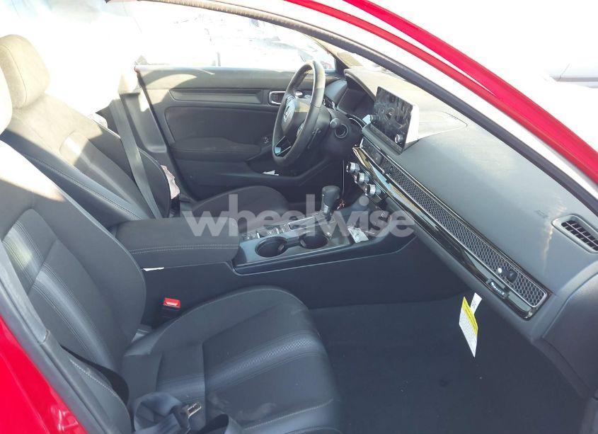 Photo 5 of 2024 Honda Civic SPORT (VIN 19XFL2H86RE030969)