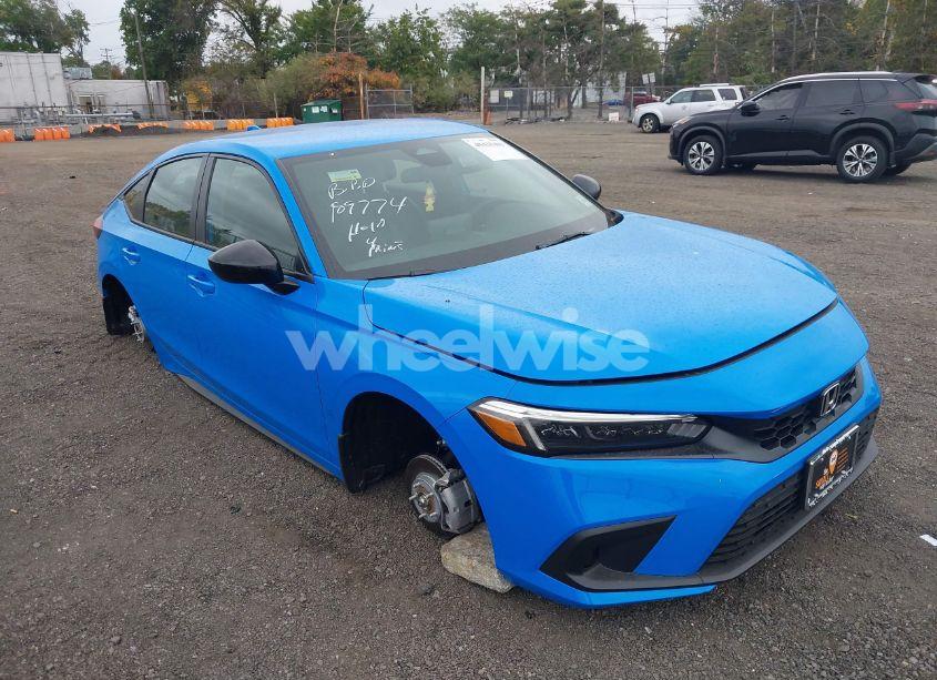 Photo 6 of 2024 Honda Civic SPORT (VIN 19XFL2H86RE040935)