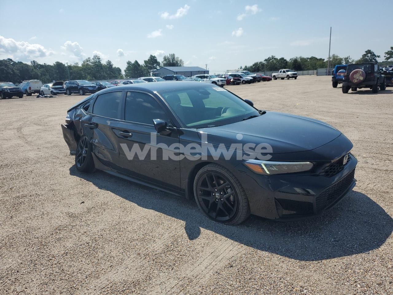 Photo 4 of 2025 HONDA CIVIC SPORT (VIN 19XFL2H86SE000070)