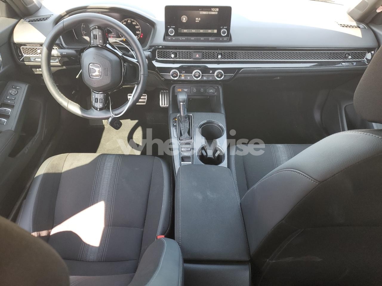 Photo 8 of 2025 HONDA CIVIC SPORT (VIN 19XFL2H86SE000070)