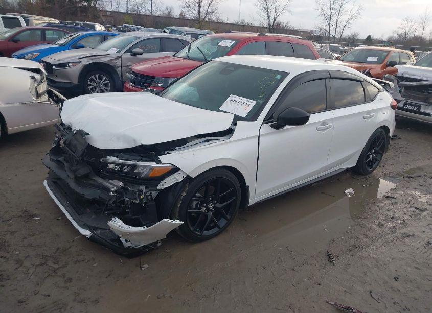 Photo 2 of 2024 Honda Civic SPORT (VIN 19XFL2H87RE025361)