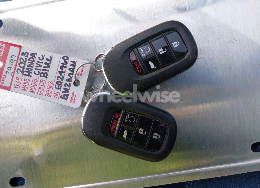 Photo 11 of 2023 Honda Civic SPORT (VIN 19XFL2H88PE024460)